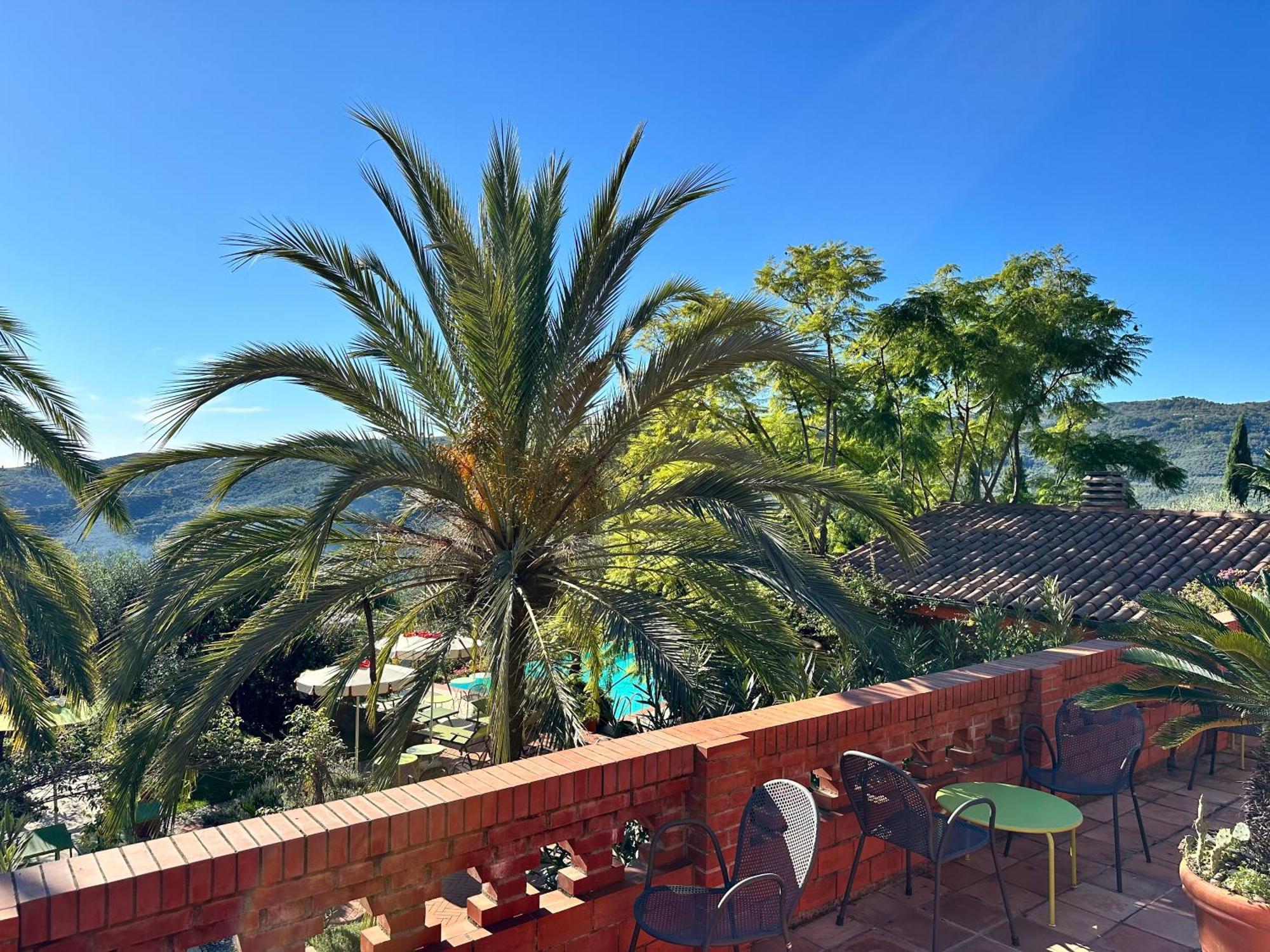 Relais San Damian Aparthotel Imperia Exterior photo